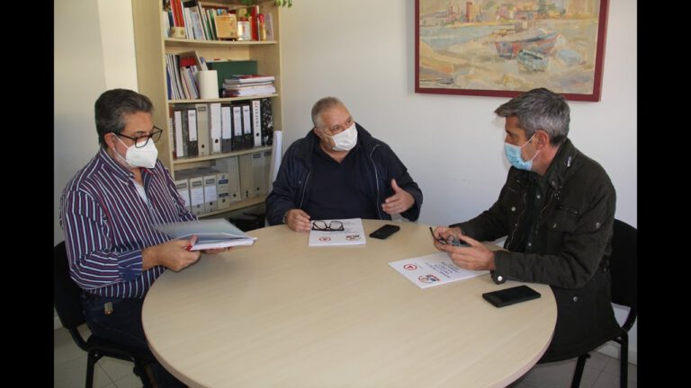 Mayor-Net presenta el Proyecto Prevención Acoso Escolar y Embajada de Paz a Educación de La Línea