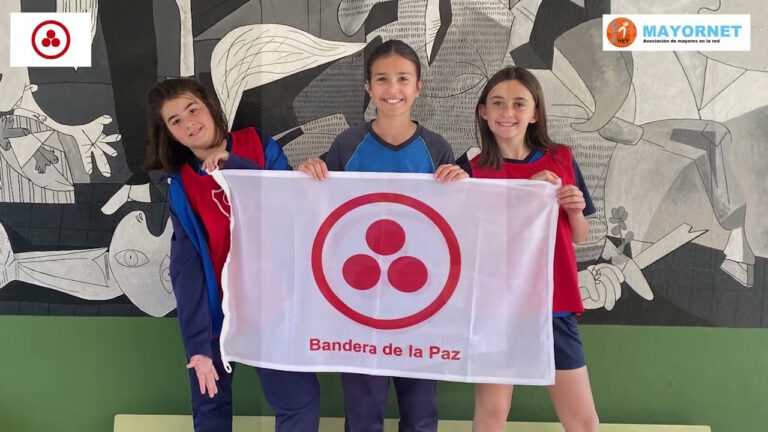 En el Colegio Los Pinos de Algeciras celebran el Día Universal de la Cultura y la Bandera de la Paz